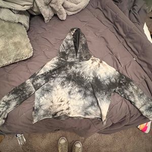 tie dye cropped hoodie